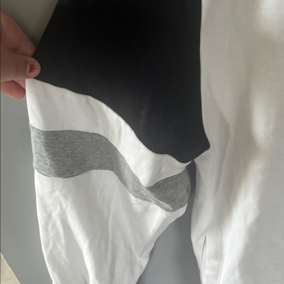 Calvin Klein Monochrome Zip-Up Jacket Size Large - Picture 4 of 5